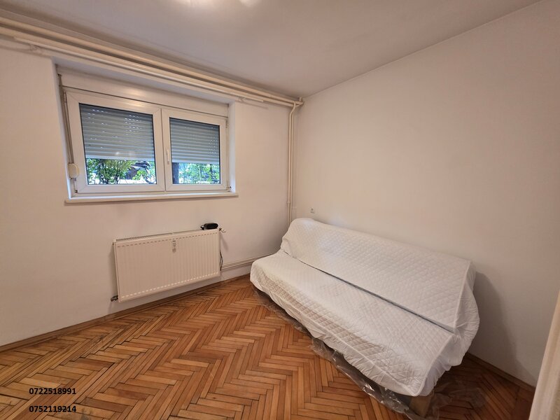 Victoriei, Ion Mihalache, garsoniera, 240 euro/luna