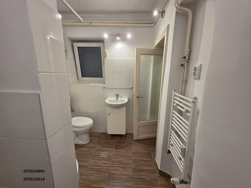 Victoriei, Ion Mihalache, garsoniera, 240 euro/luna