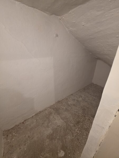 Victoriei, Ion Mihalache, garsoniera, 240 euro/luna